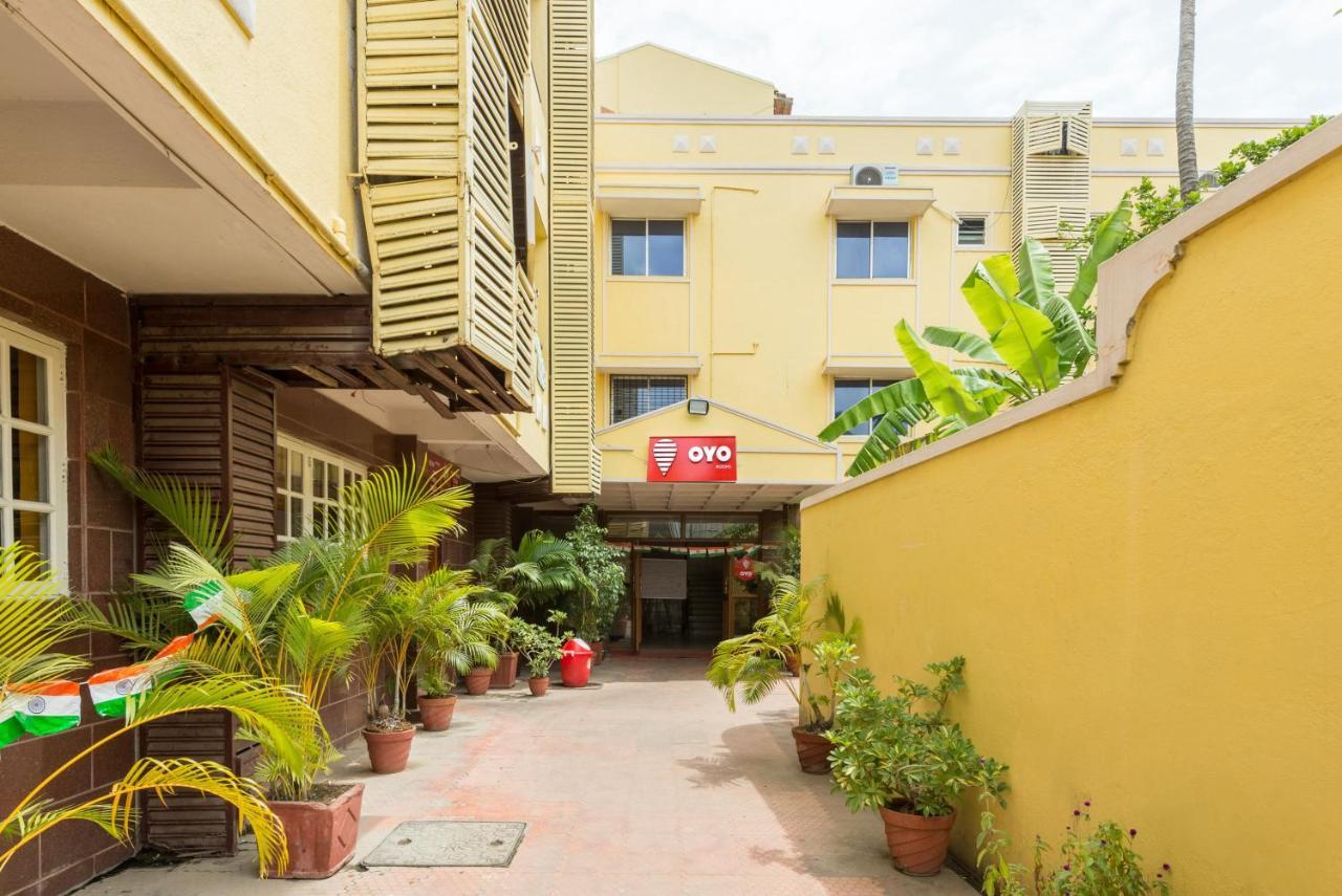 Stayeasy Majestic Bangalore Exterior foto